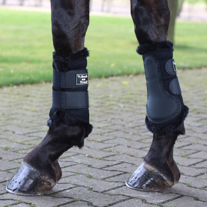 Back on Tack Strykkappor 3D Mesh Fur