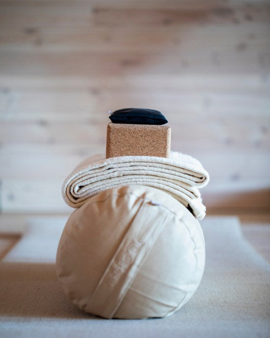 Yogiraj Bolster Birch White