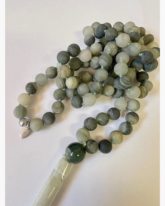 Yogiraj Mala Halsband Necklace Moss Green