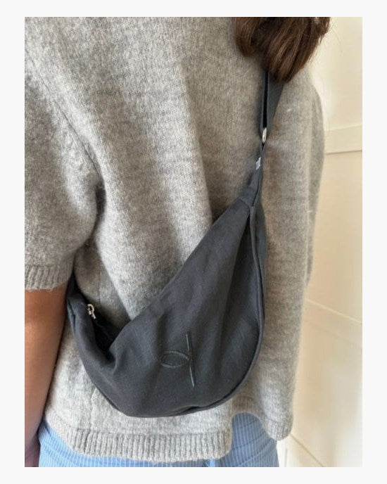 Yogiraj Väska Sling bag organic linen, Graphite grey