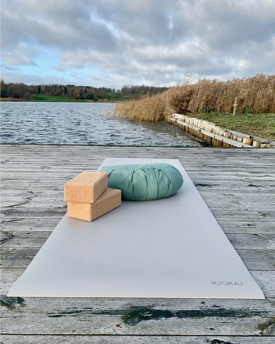 Yogiraj Yogamatta Natural practice mat 6 mm, Misty Greige