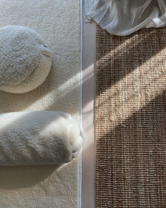 Yogiraj Yogamatta ull Premium wool mat, Natural, 90 x 200 cm
